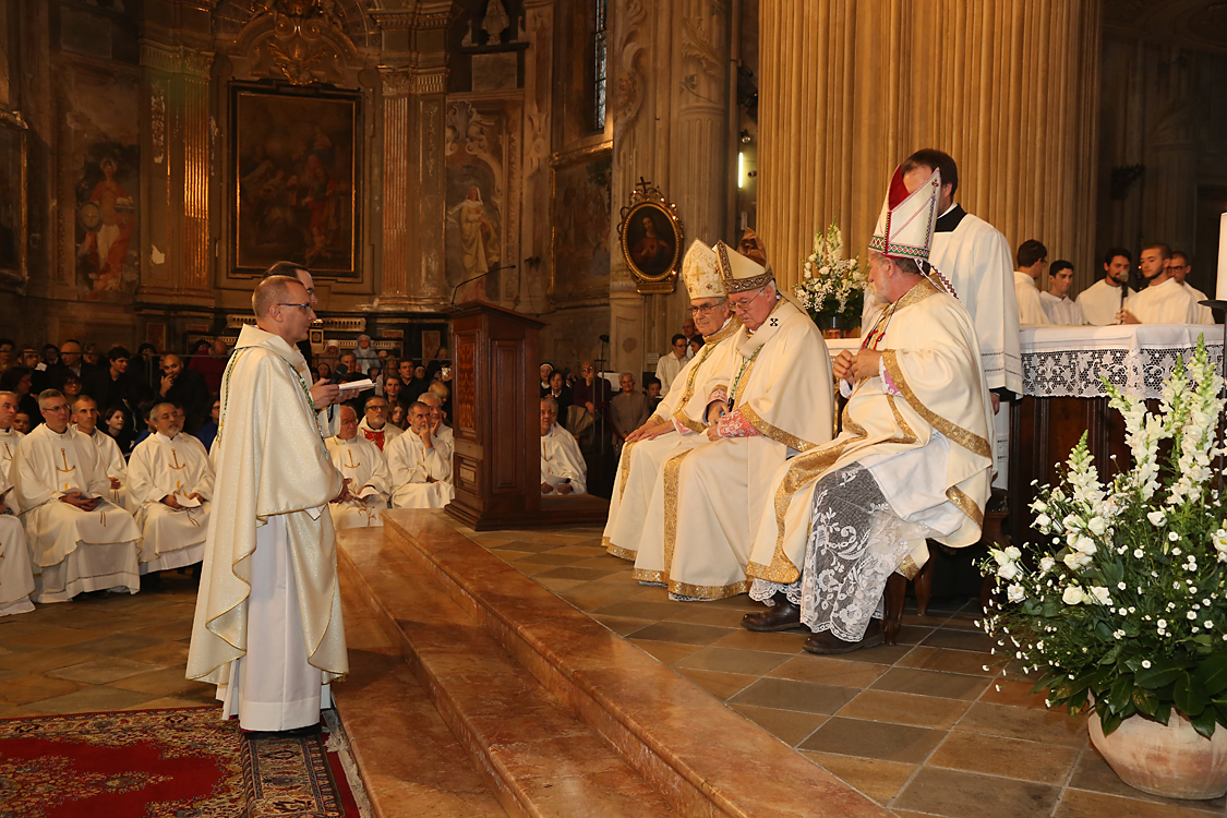 Monsignor Marco Prastaro Vescovo di Asti_167.jpg
